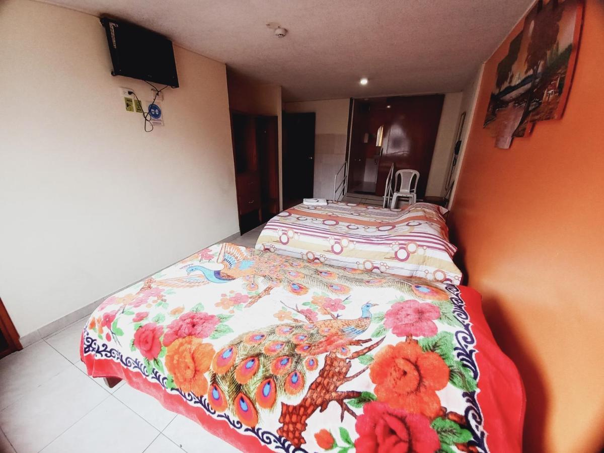 Hostal Oro Orense Quito Eksteriør bilde