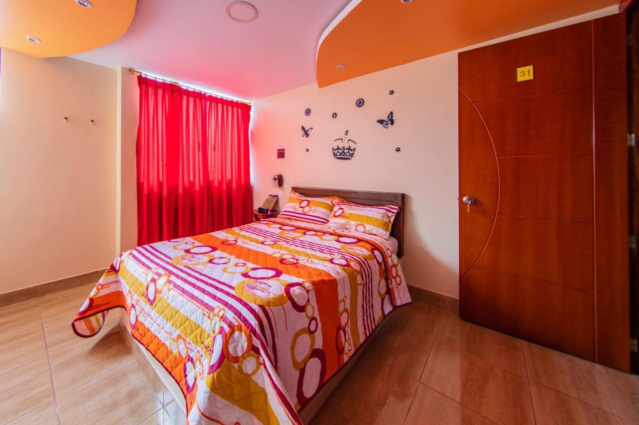 Hostal Oro Orense Quito Eksteriør bilde
