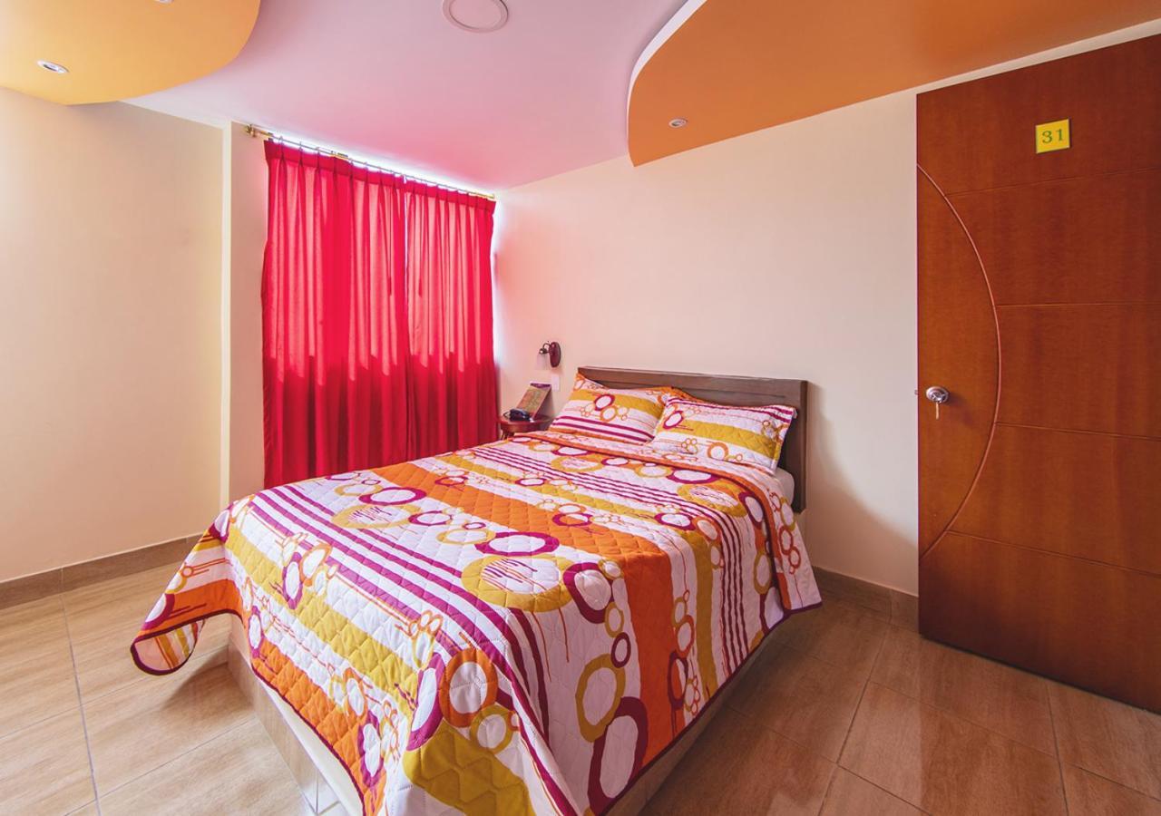 Hostal Oro Orense Quito Eksteriør bilde