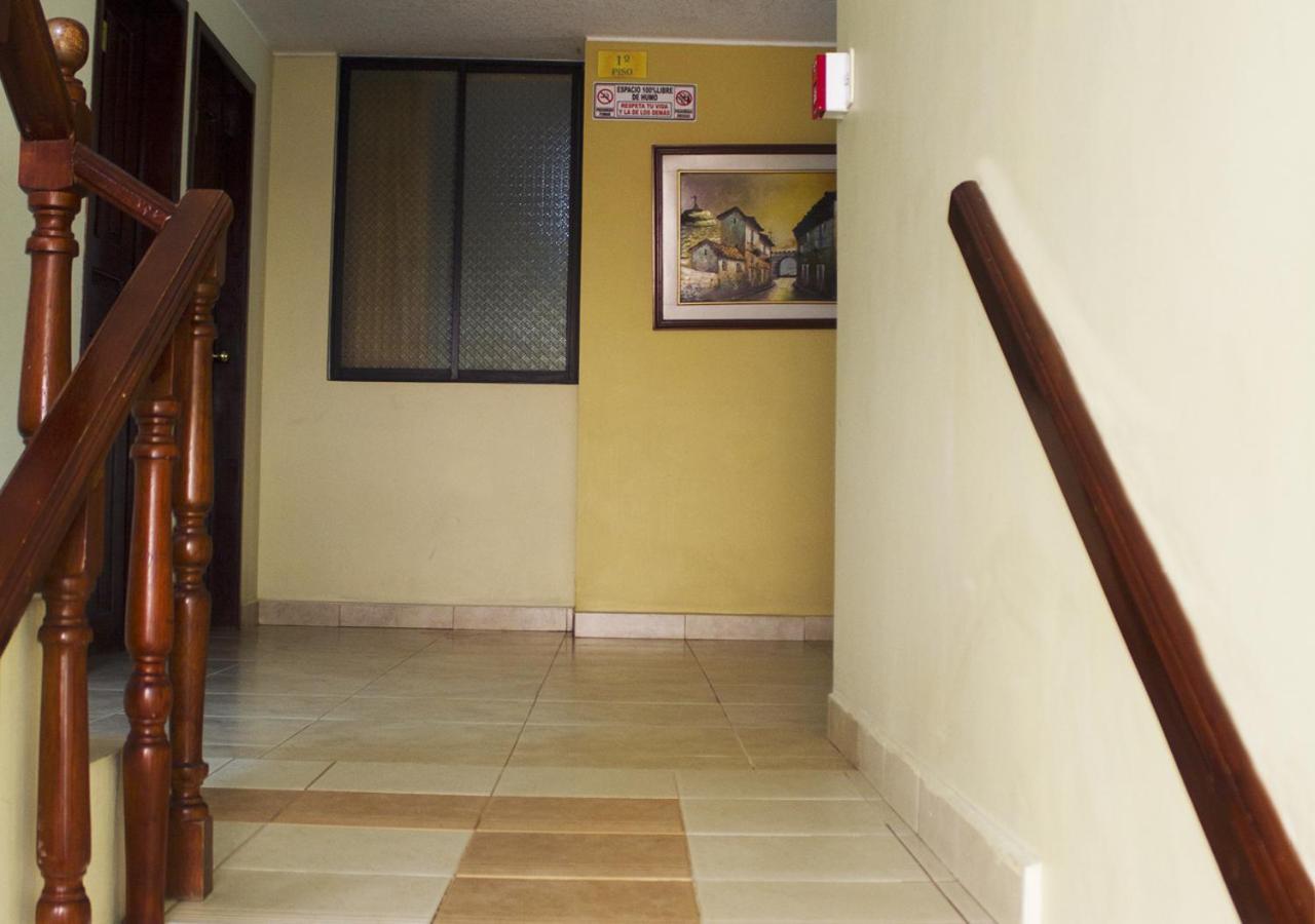 Hostal Oro Orense Quito Eksteriør bilde
